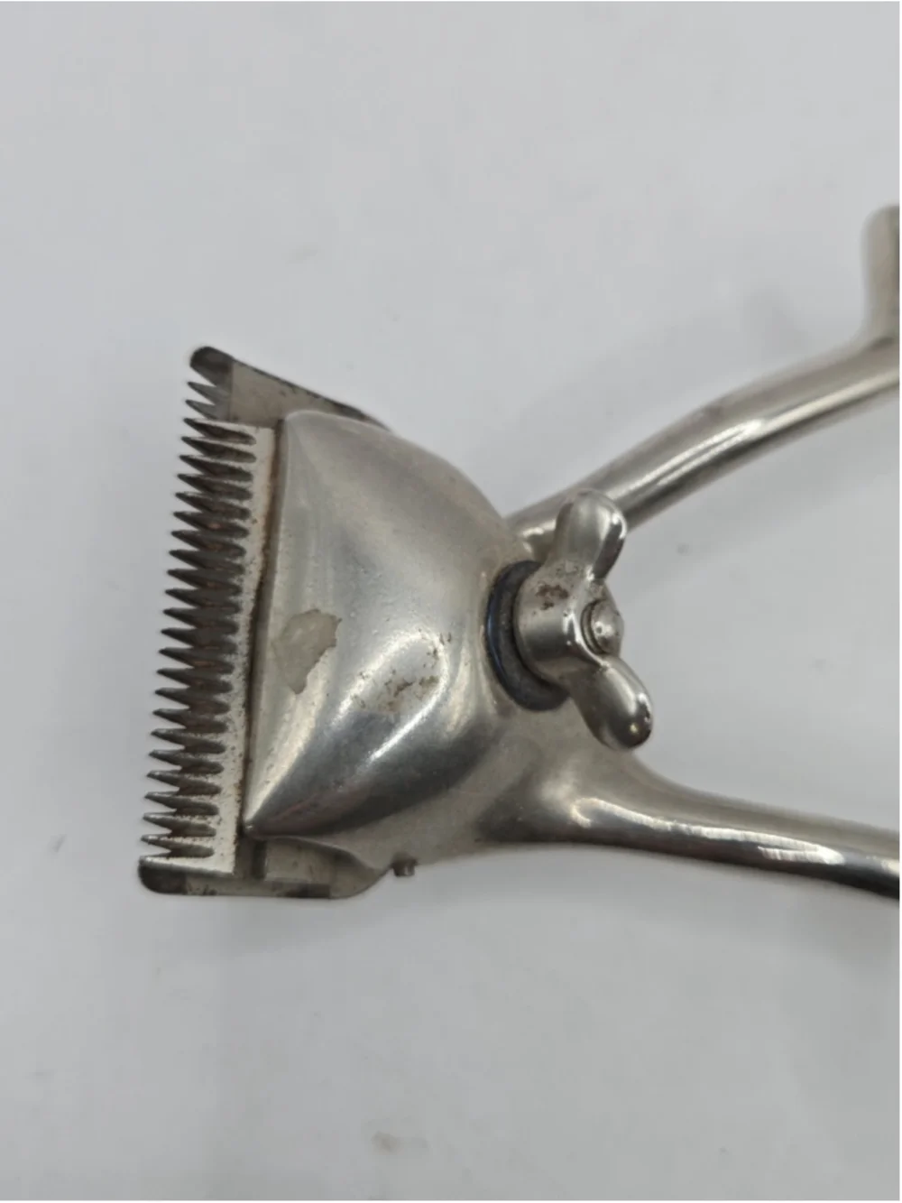 Vintage Thorobred 000 Manual Hair Clippers Hand Operated Barber Antique